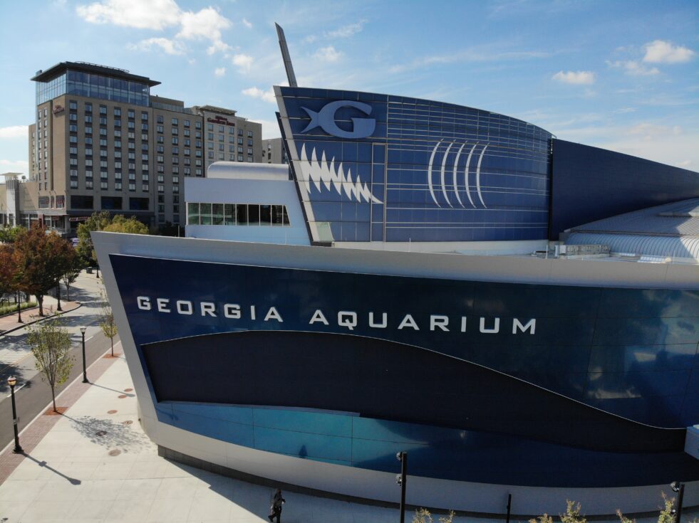 Georgia Aquarium To Reduce Emissions Footprint With Greener Life ® For ...